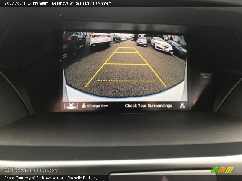 Bellanova White Pearl / Parchment 2017 Acura ILX Premium