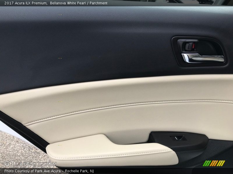 Bellanova White Pearl / Parchment 2017 Acura ILX Premium