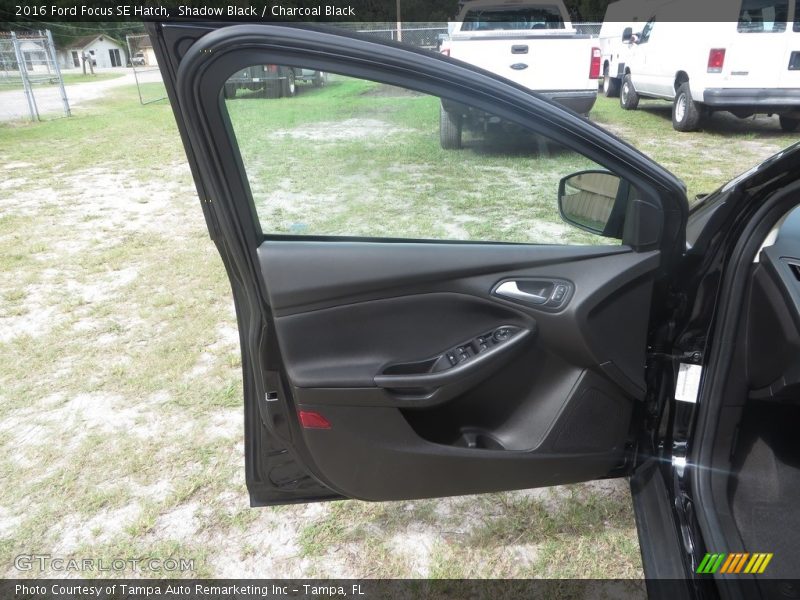 Shadow Black / Charcoal Black 2016 Ford Focus SE Hatch