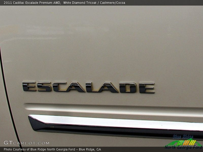 White Diamond Tricoat / Cashmere/Cocoa 2011 Cadillac Escalade Premium AWD