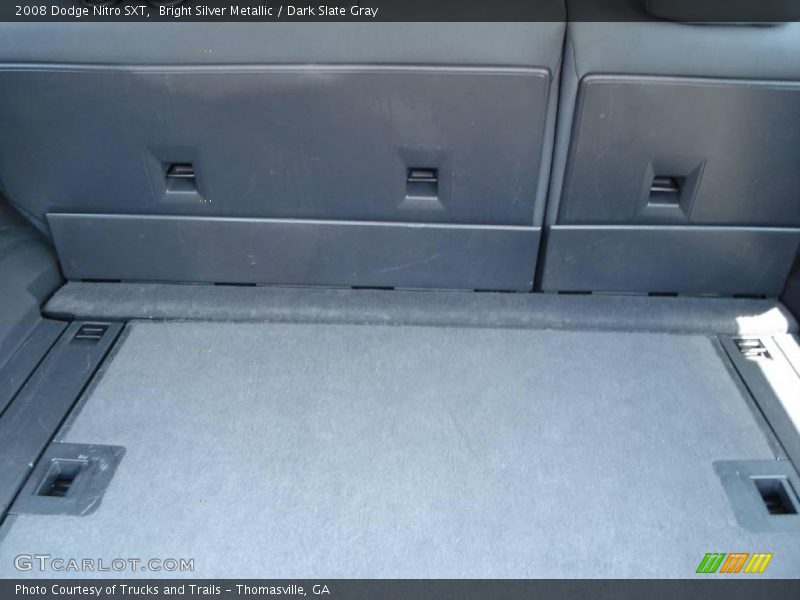 Bright Silver Metallic / Dark Slate Gray 2008 Dodge Nitro SXT