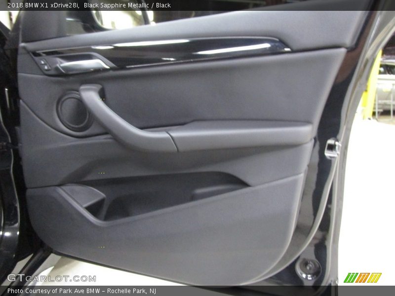 Black Sapphire Metallic / Black 2018 BMW X1 xDrive28i