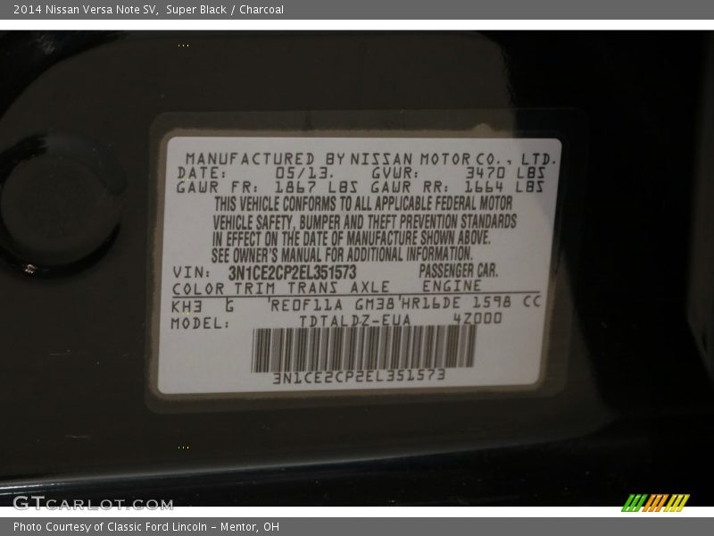 Super Black / Charcoal 2014 Nissan Versa Note SV