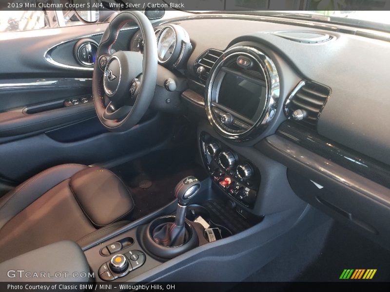 White Silver / Carbon Black 2019 Mini Clubman Cooper S All4