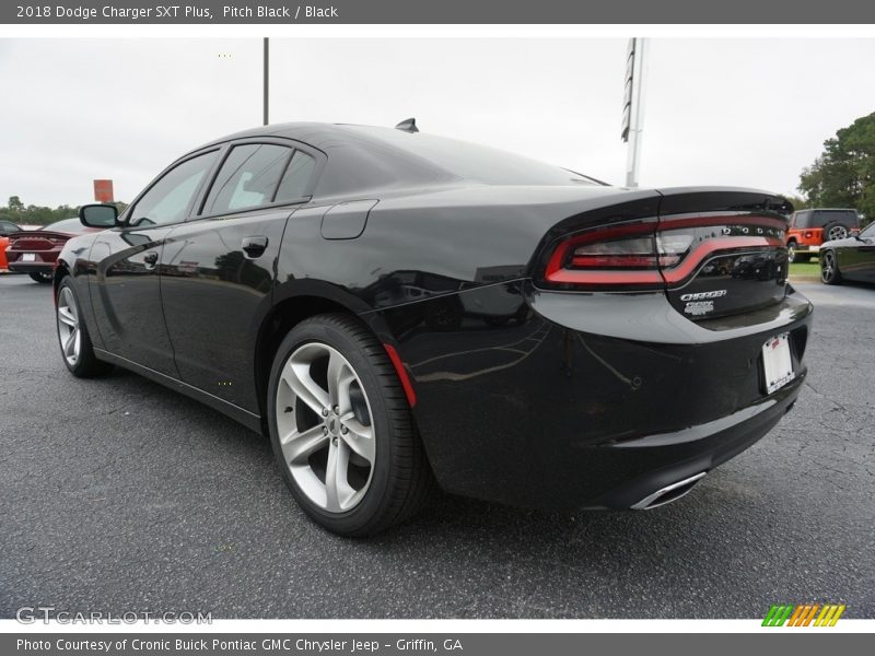 Pitch Black / Black 2018 Dodge Charger SXT Plus