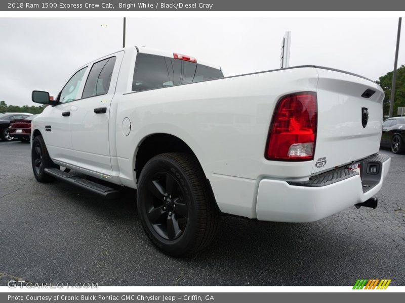 Bright White / Black/Diesel Gray 2018 Ram 1500 Express Crew Cab