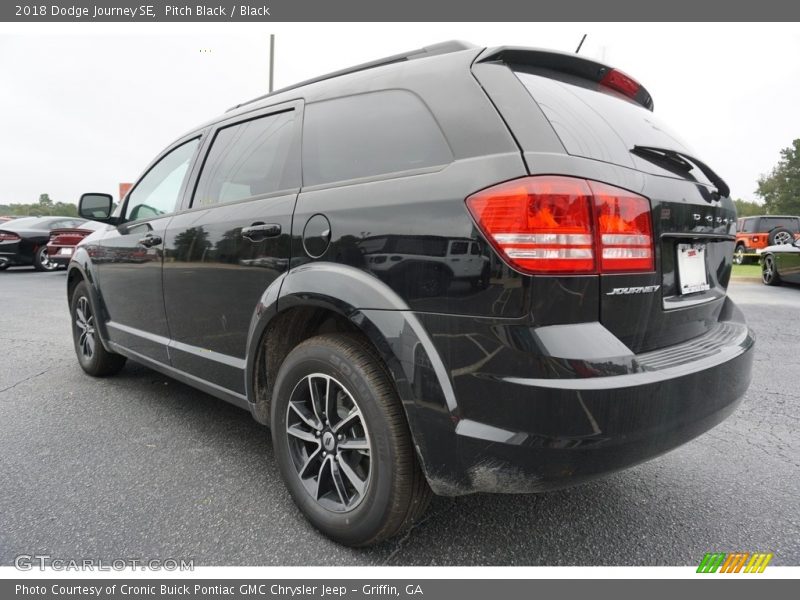 Pitch Black / Black 2018 Dodge Journey SE