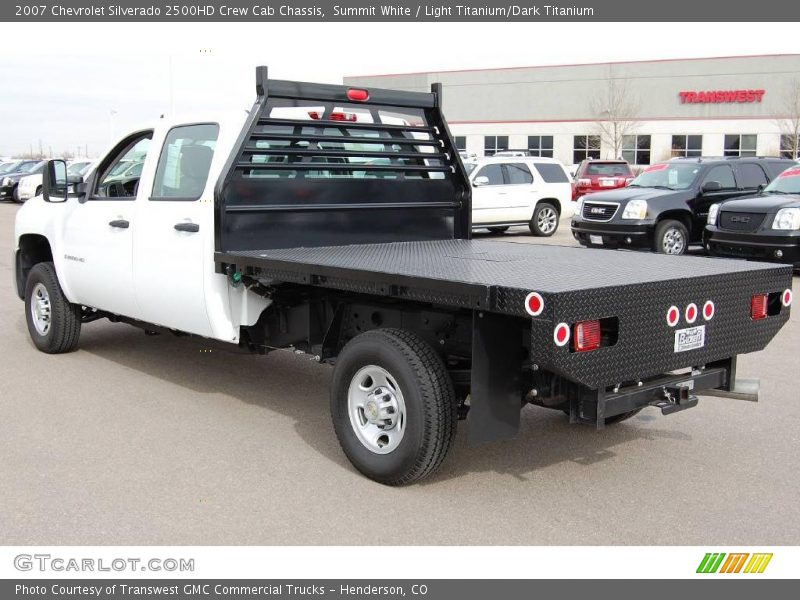 Summit White / Light Titanium/Dark Titanium 2007 Chevrolet Silverado 2500HD Crew Cab Chassis