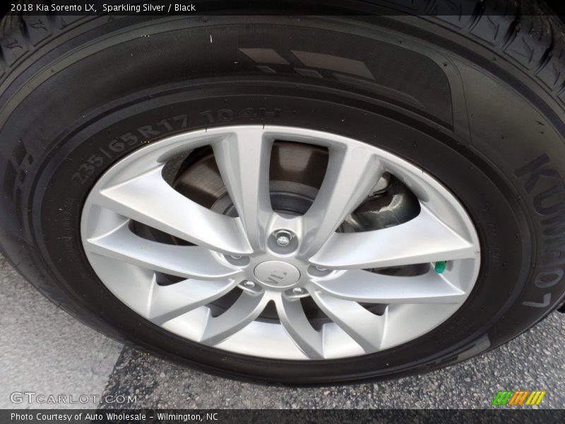 Sparkling Silver / Black 2018 Kia Sorento LX