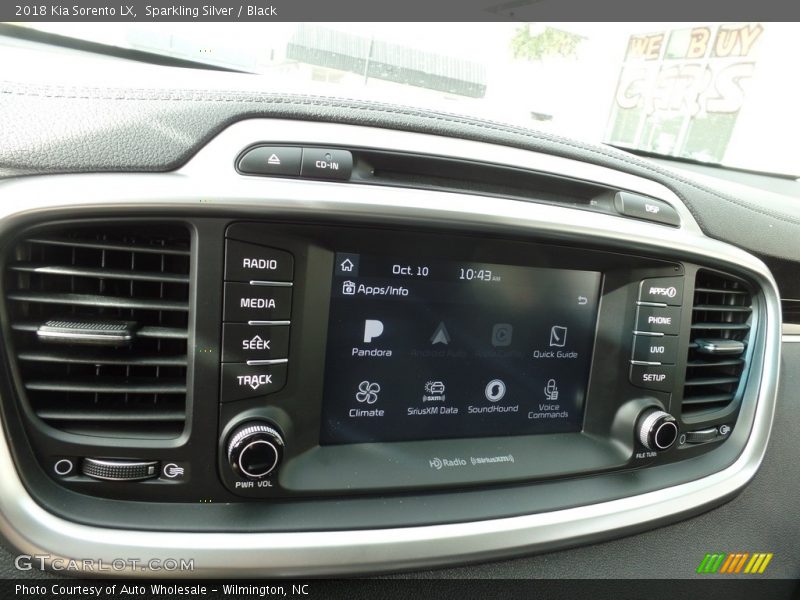 Sparkling Silver / Black 2018 Kia Sorento LX
