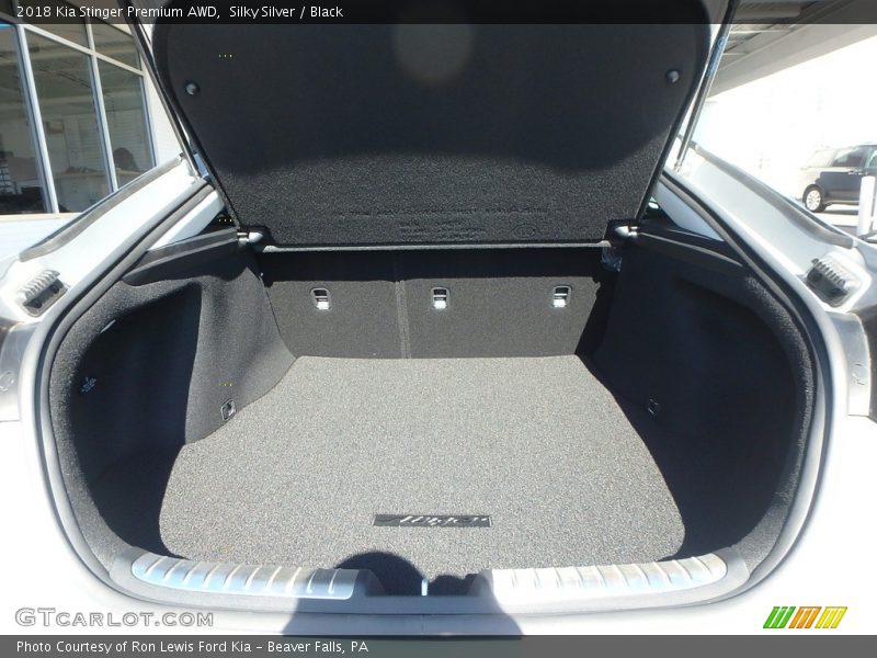  2018 Stinger Premium AWD Trunk