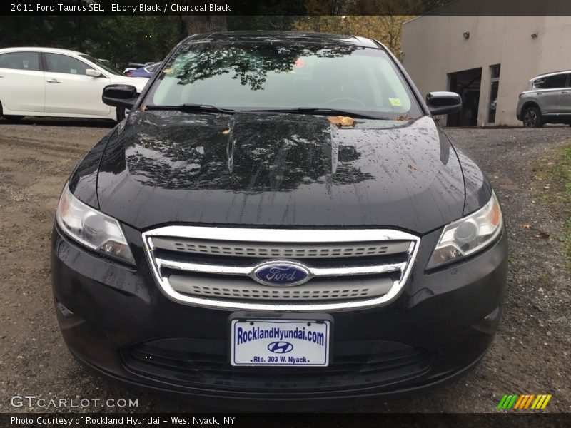Ebony Black / Charcoal Black 2011 Ford Taurus SEL
