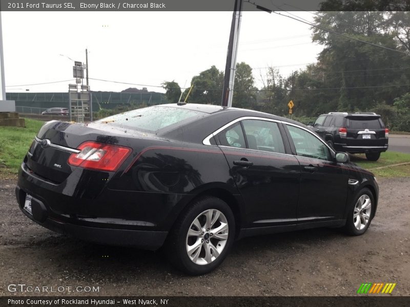 Ebony Black / Charcoal Black 2011 Ford Taurus SEL
