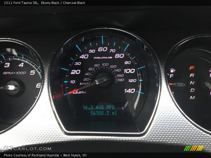 Ebony Black / Charcoal Black 2011 Ford Taurus SEL