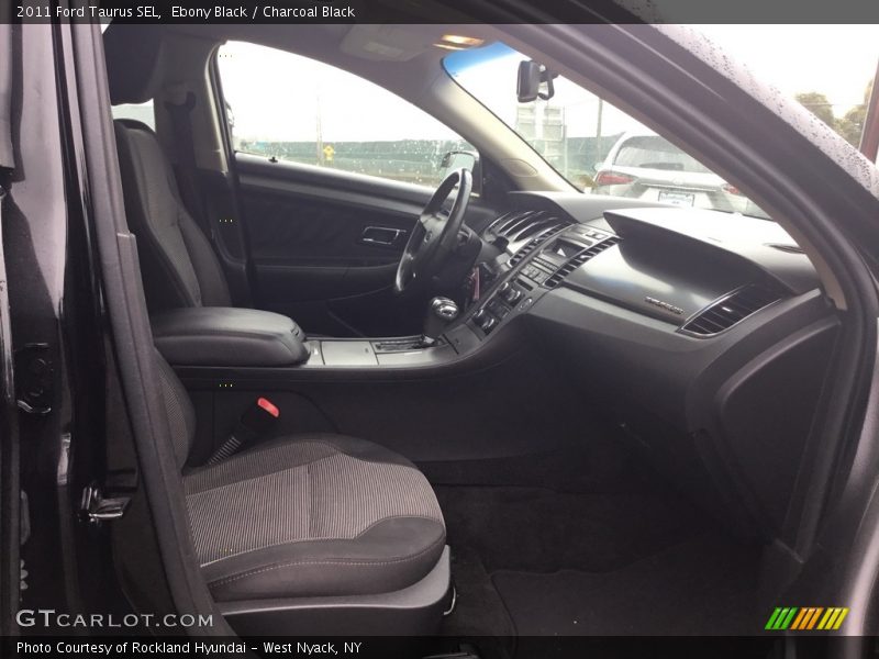 Ebony Black / Charcoal Black 2011 Ford Taurus SEL
