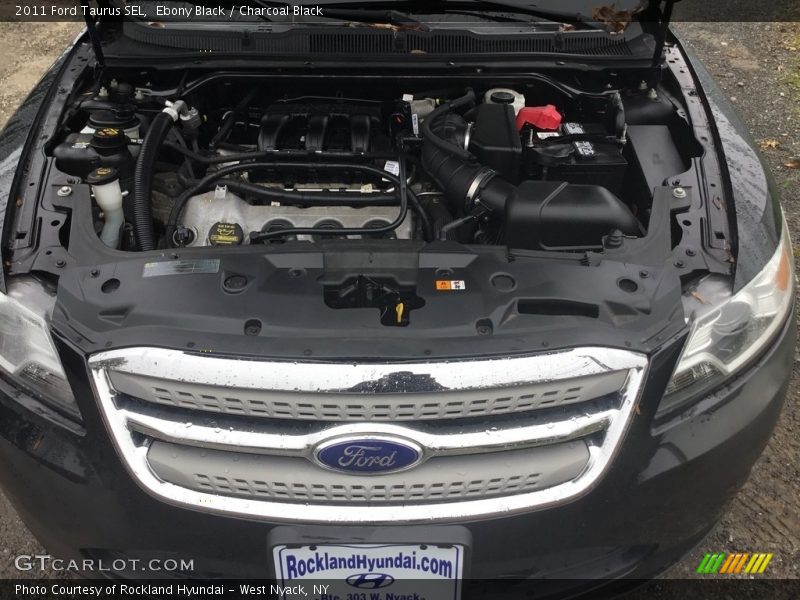 Ebony Black / Charcoal Black 2011 Ford Taurus SEL