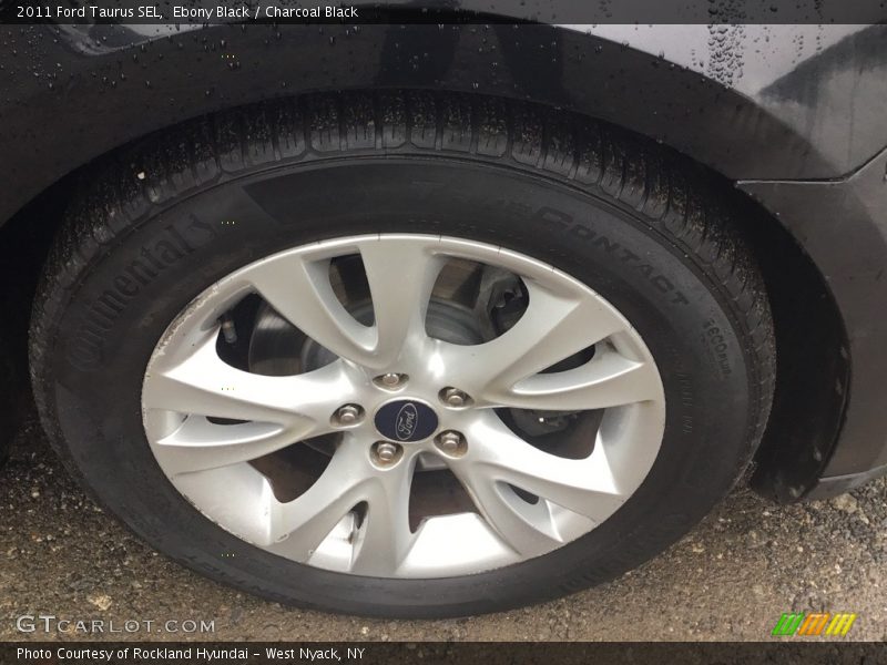 Ebony Black / Charcoal Black 2011 Ford Taurus SEL