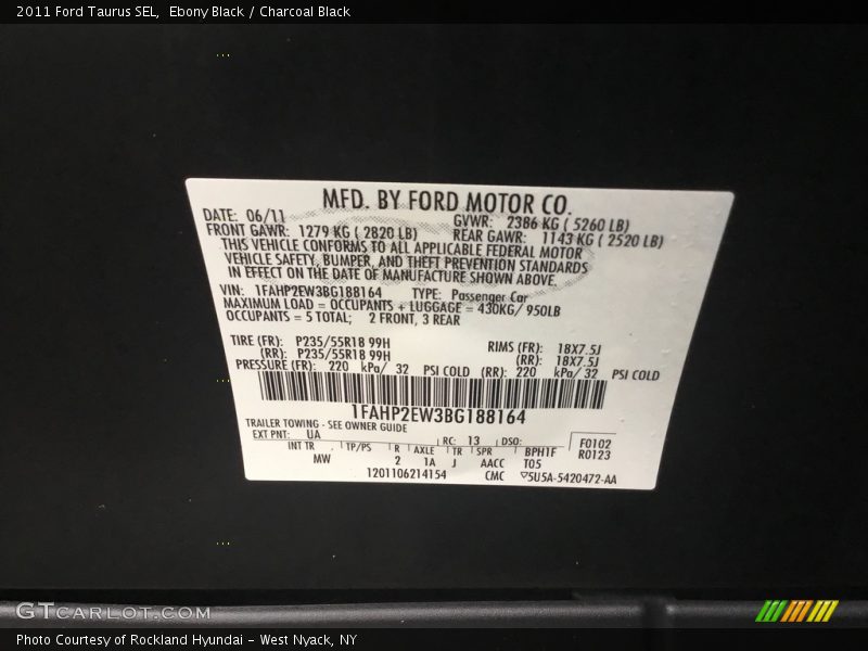 Ebony Black / Charcoal Black 2011 Ford Taurus SEL