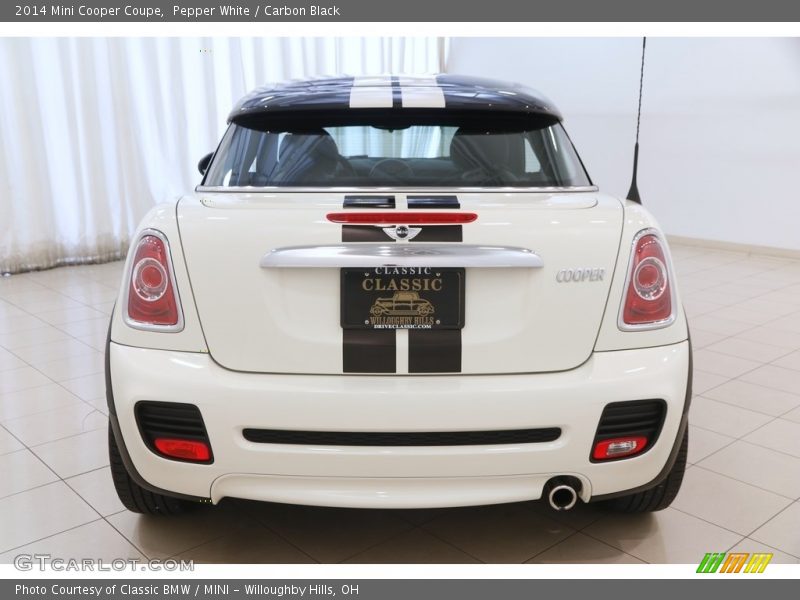 Pepper White / Carbon Black 2014 Mini Cooper Coupe