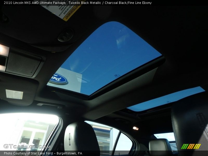 Tuxedo Black Metallic / Charcoal Black/Fine Line Ebony 2010 Lincoln MKS AWD Ultimate Package