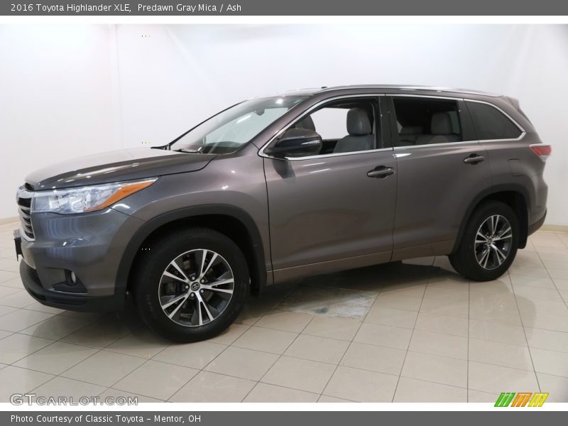 Predawn Gray Mica / Ash 2016 Toyota Highlander XLE