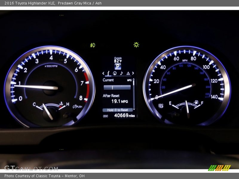 Predawn Gray Mica / Ash 2016 Toyota Highlander XLE