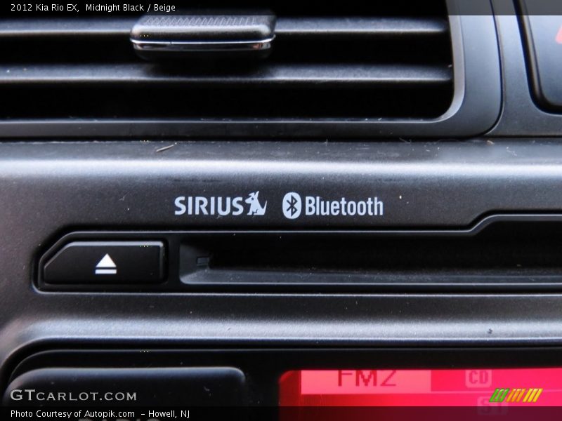 Midnight Black / Beige 2012 Kia Rio EX