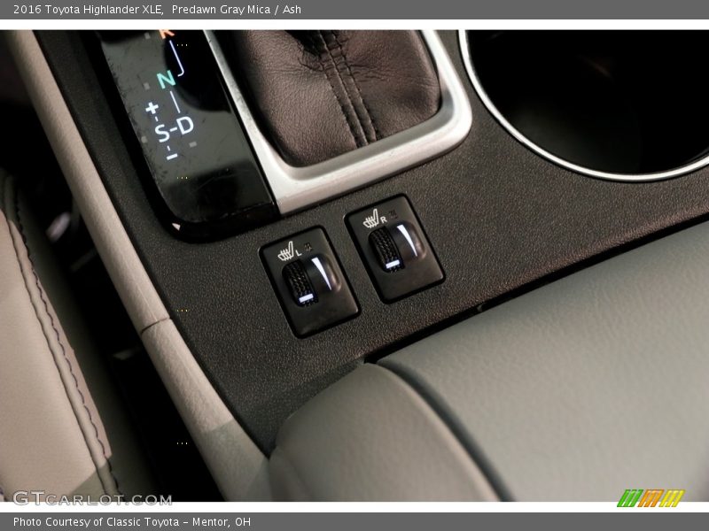 Predawn Gray Mica / Ash 2016 Toyota Highlander XLE