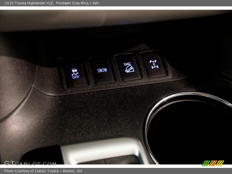 Predawn Gray Mica / Ash 2016 Toyota Highlander XLE