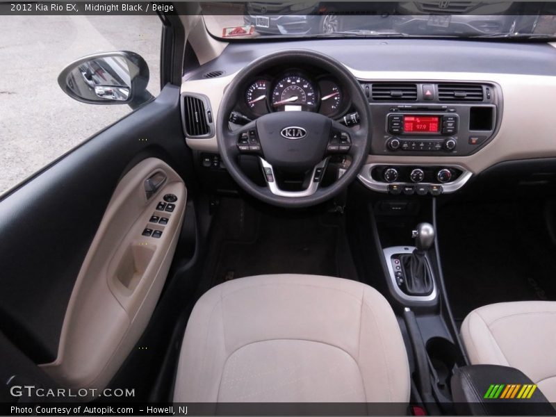 Midnight Black / Beige 2012 Kia Rio EX