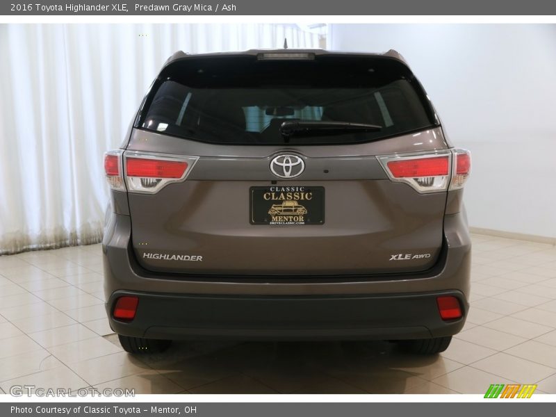 Predawn Gray Mica / Ash 2016 Toyota Highlander XLE