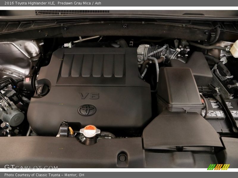 Predawn Gray Mica / Ash 2016 Toyota Highlander XLE