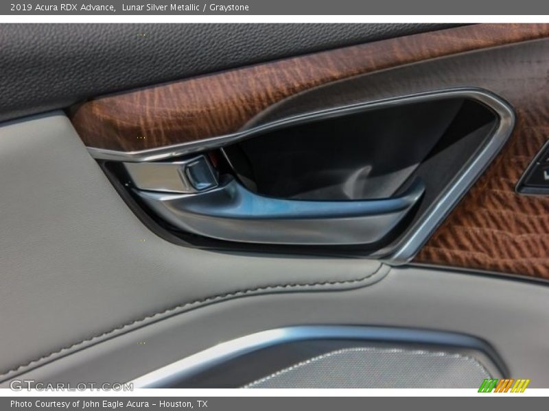 Lunar Silver Metallic / Graystone 2019 Acura RDX Advance
