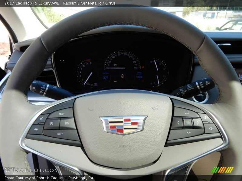 Radiant Silver Metallic / Cirrus 2017 Cadillac XT5 Luxury AWD