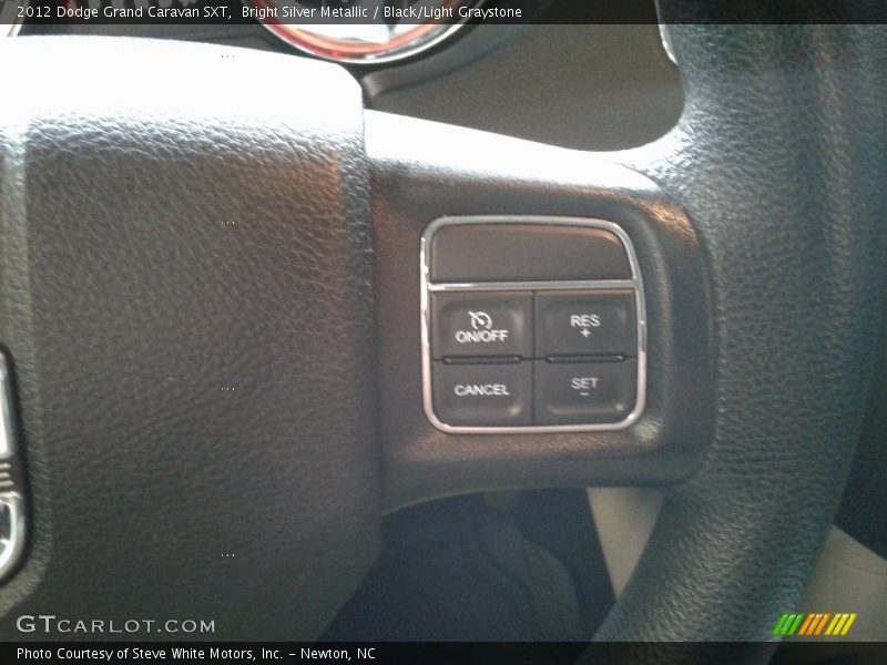 Bright Silver Metallic / Black/Light Graystone 2012 Dodge Grand Caravan SXT