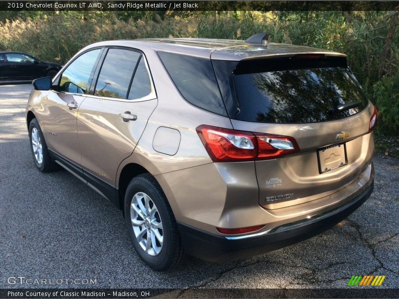 Sandy Ridge Metallic / Jet Black 2019 Chevrolet Equinox LT AWD