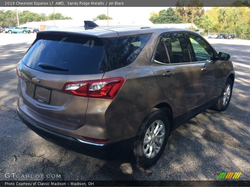 Sandy Ridge Metallic / Jet Black 2019 Chevrolet Equinox LT AWD