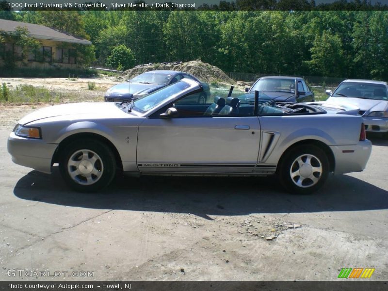 Silver Metallic / Dark Charcoal 2000 Ford Mustang V6 Convertible