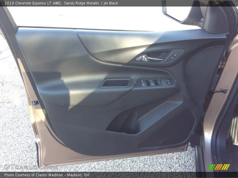 Sandy Ridge Metallic / Jet Black 2019 Chevrolet Equinox LT AWD