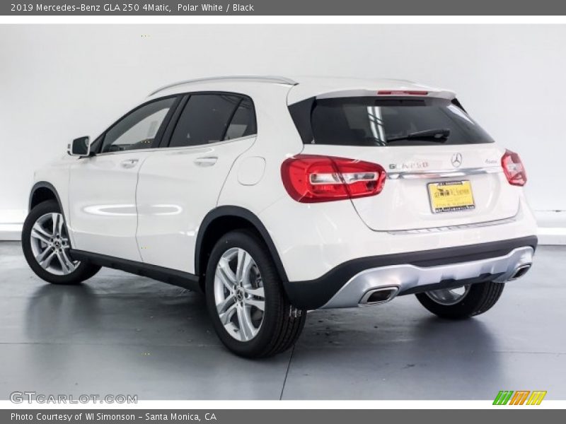 Polar White / Black 2019 Mercedes-Benz GLA 250 4Matic