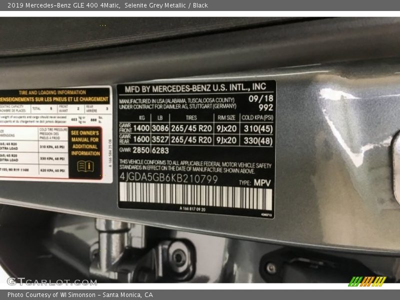 Selenite Grey Metallic / Black 2019 Mercedes-Benz GLE 400 4Matic