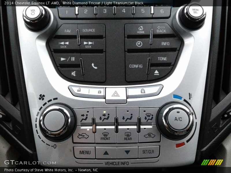 White Diamond Tricoat / Light Titanium/Jet Black 2014 Chevrolet Equinox LT AWD