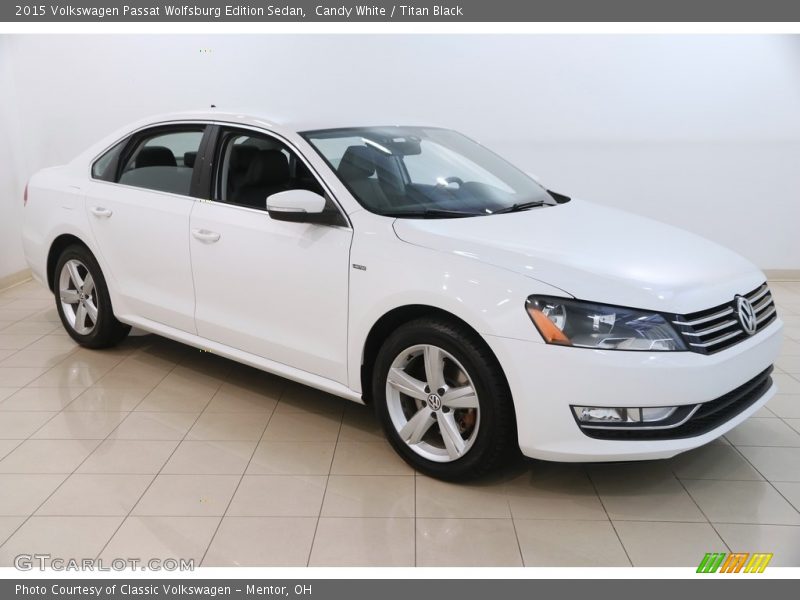 Candy White / Titan Black 2015 Volkswagen Passat Wolfsburg Edition Sedan