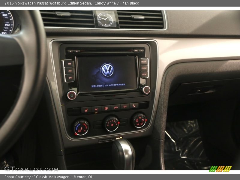 Candy White / Titan Black 2015 Volkswagen Passat Wolfsburg Edition Sedan