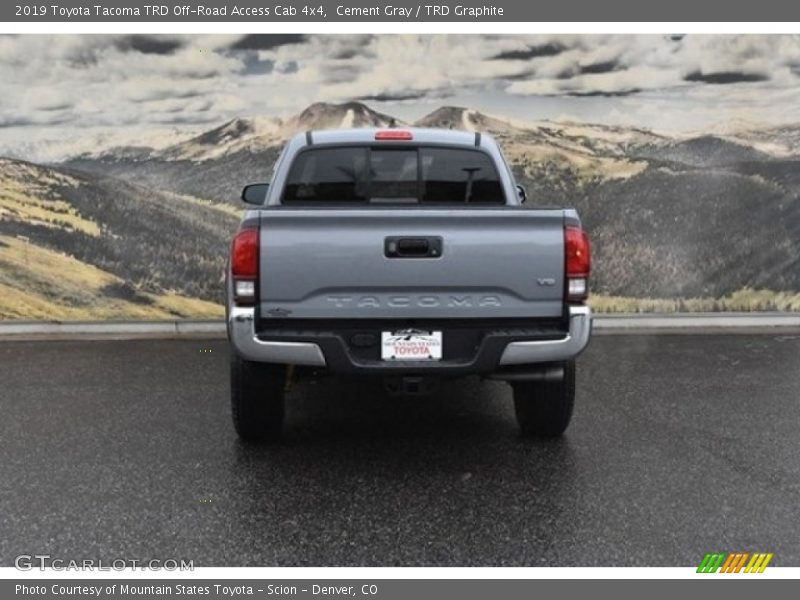 Cement Gray / TRD Graphite 2019 Toyota Tacoma TRD Off-Road Access Cab 4x4
