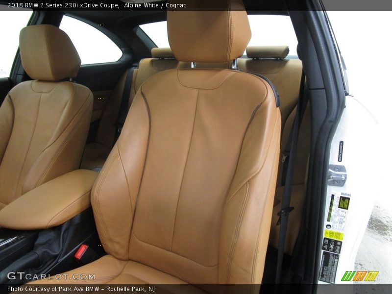Alpine White / Cognac 2018 BMW 2 Series 230i xDrive Coupe