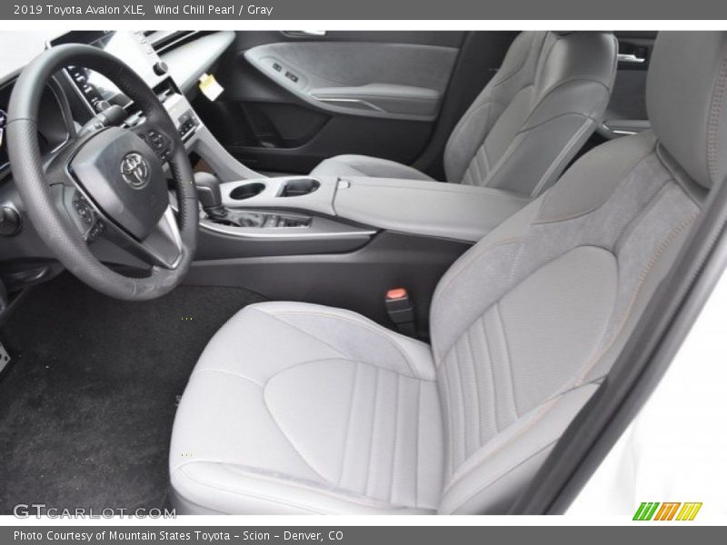 Wind Chill Pearl / Gray 2019 Toyota Avalon XLE
