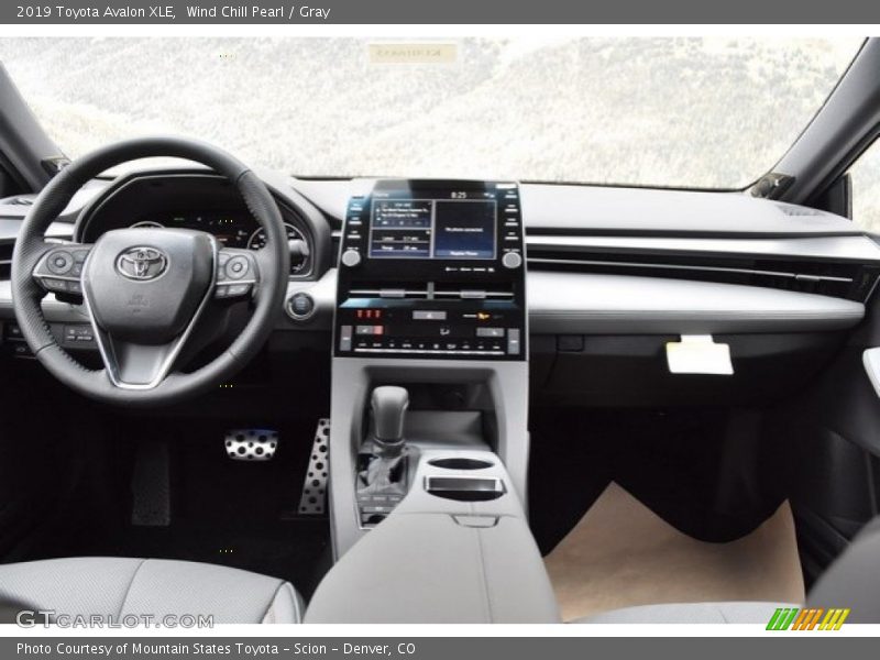 Wind Chill Pearl / Gray 2019 Toyota Avalon XLE