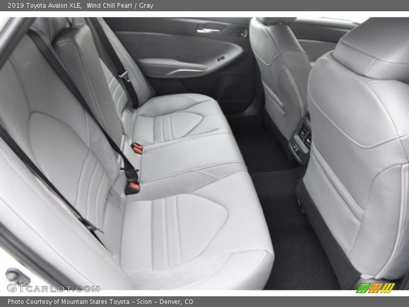 Wind Chill Pearl / Gray 2019 Toyota Avalon XLE