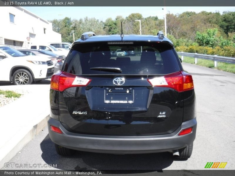 Black / Ash 2015 Toyota RAV4 LE AWD